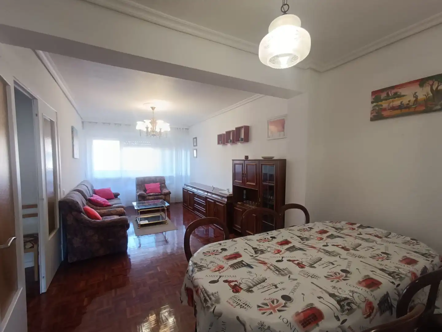 Habitación 100 m², Pamplona