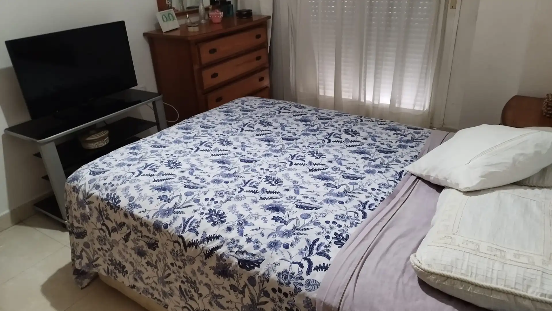 Habitació de lloguer, Algesires
