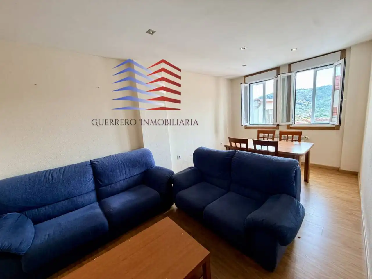 Piso de 85 m² en Ourense