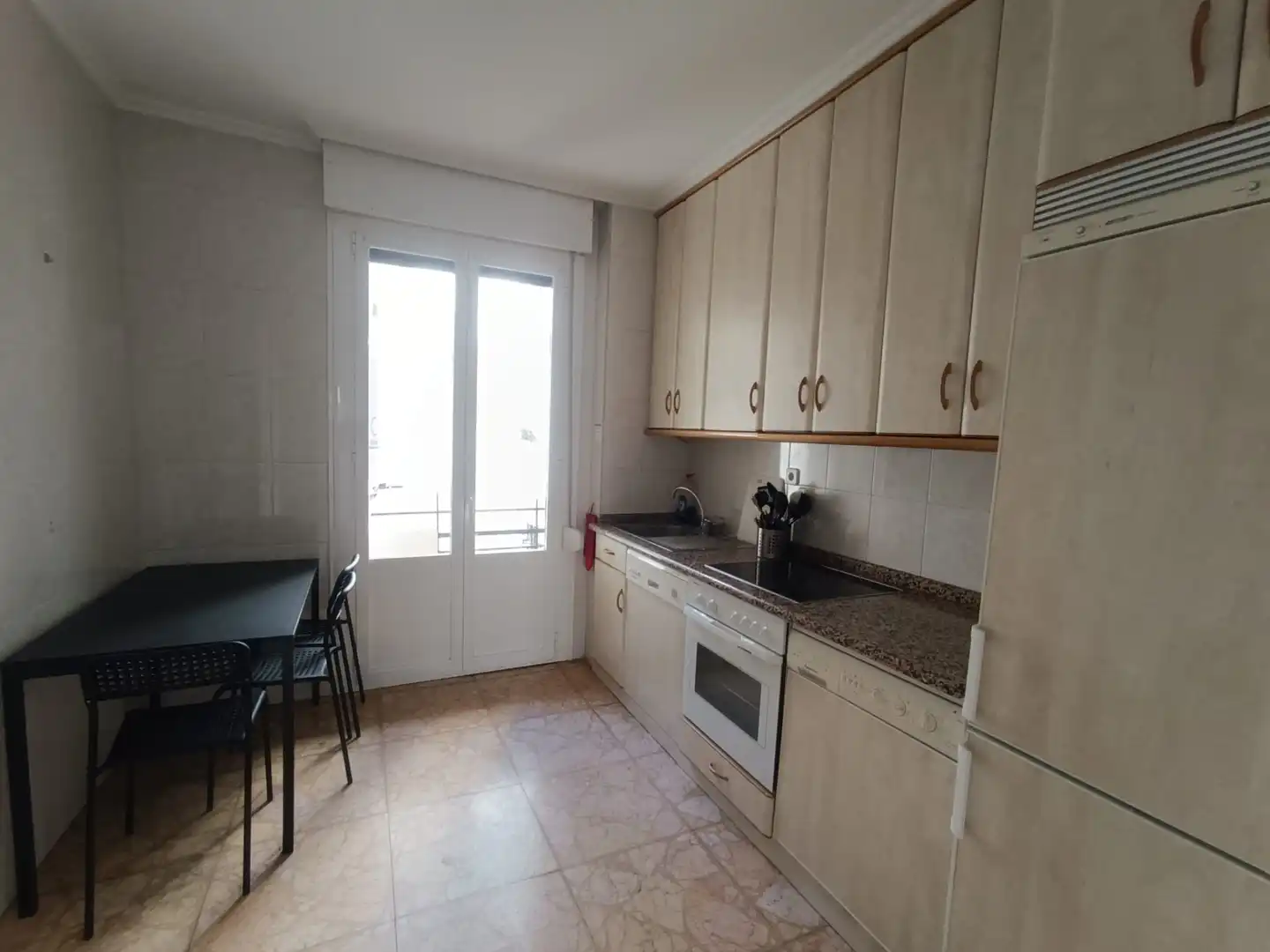 Habitación 100 m², Pamplona