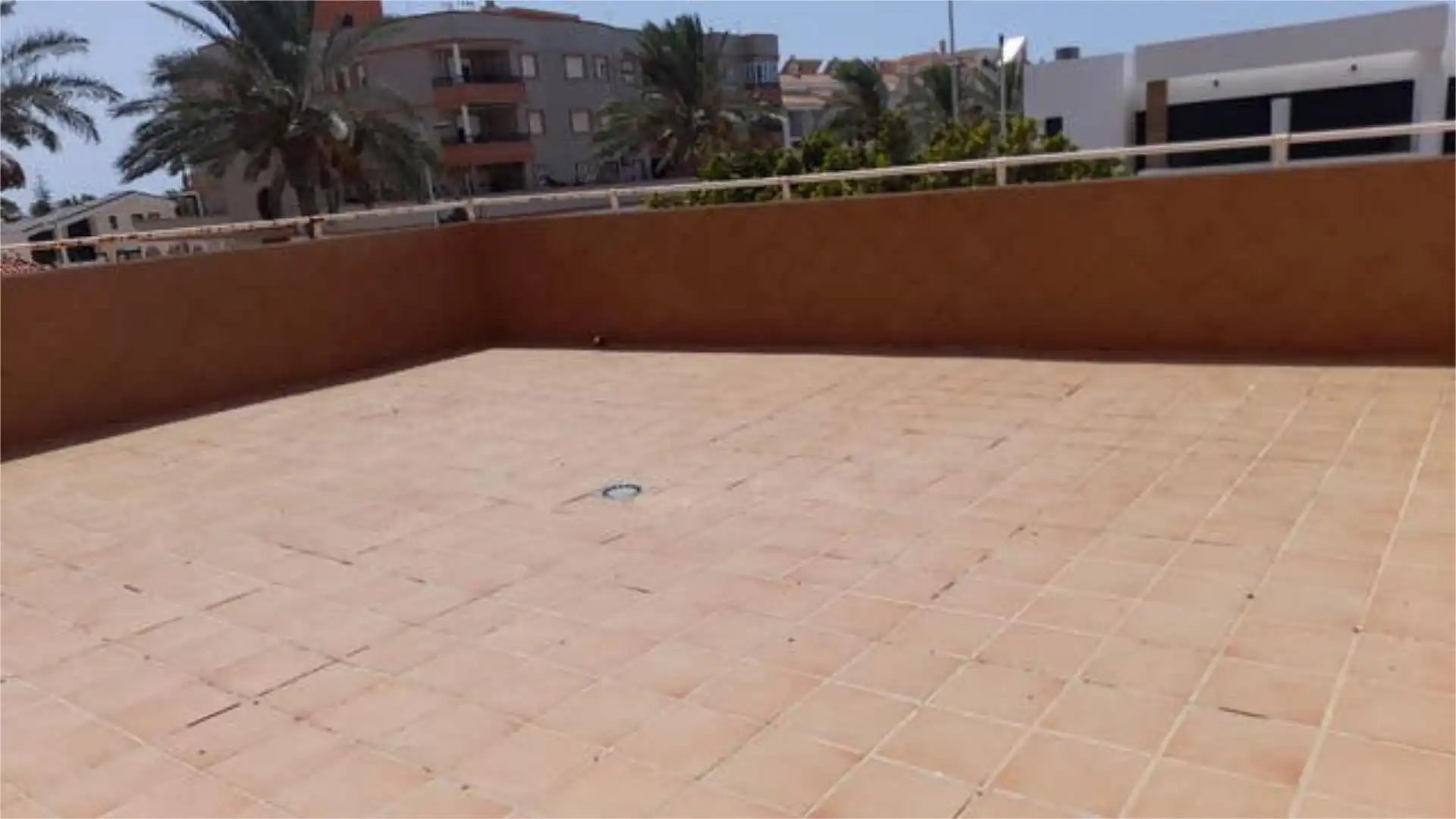 Piso de 120 m² en Roquetas de Mar