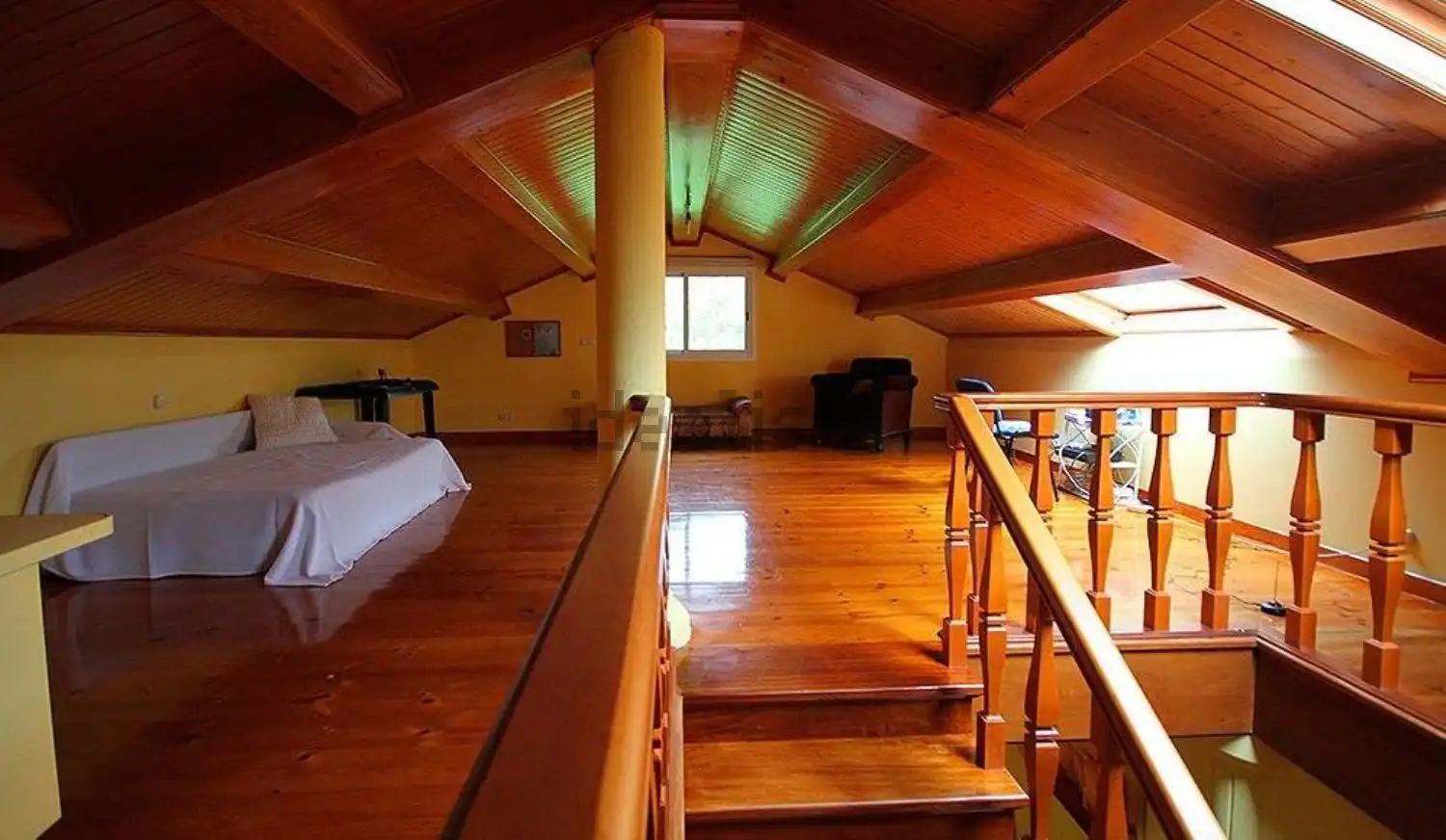 House 500 m² in Boqueixón
