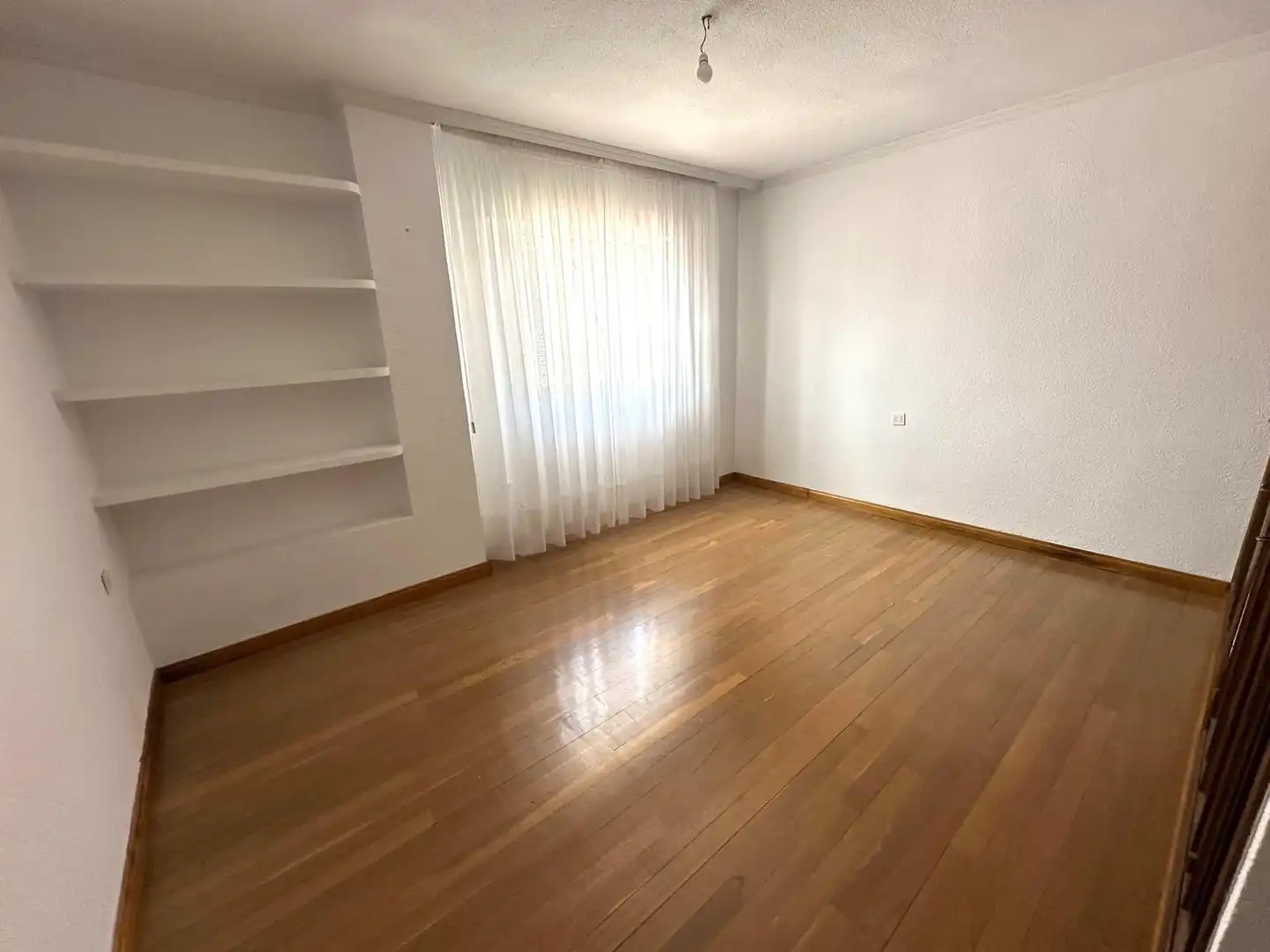 Piso de 200 m² en Granada