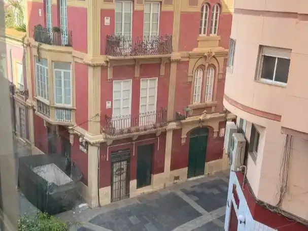 Habitación 120 m², Almería