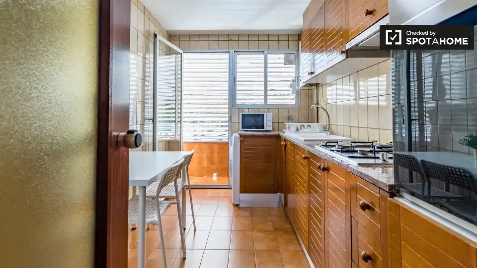 Habitación 100 m², Valencia