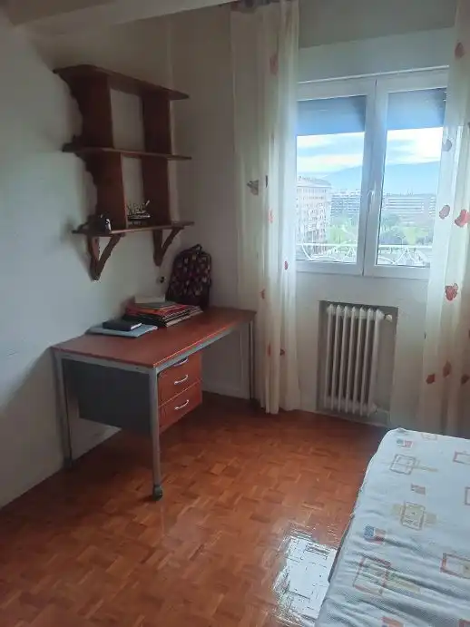 Piso de 90 m² en Pamplona