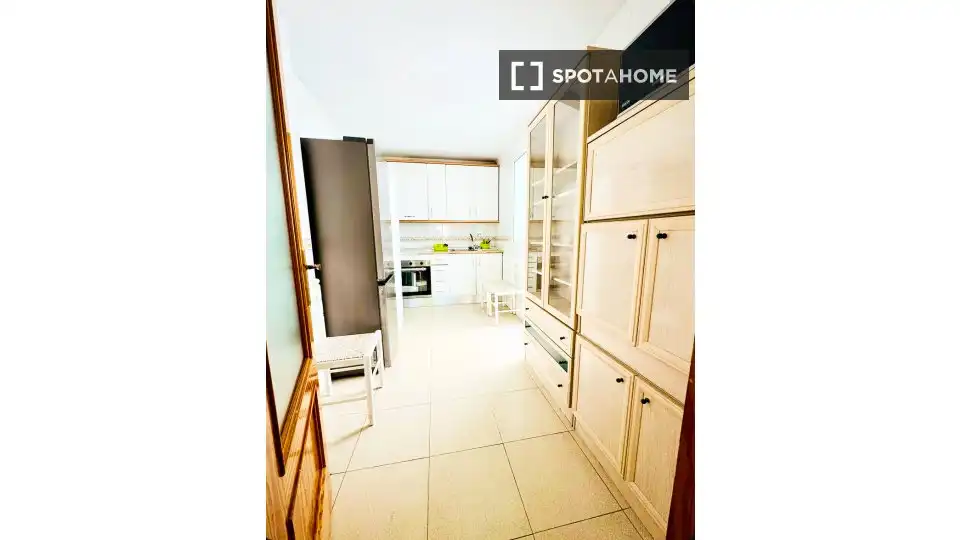 Habitación 150 m², Almería