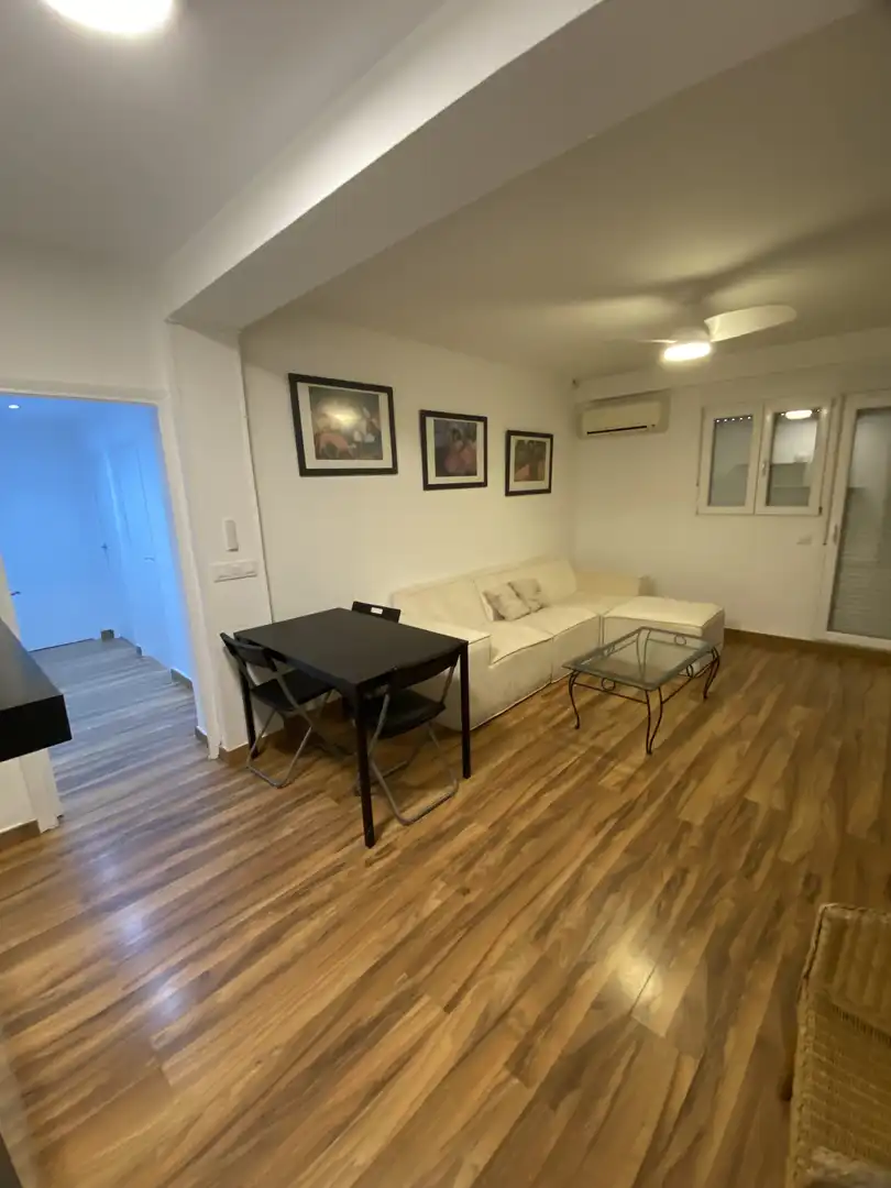 Piso de 85 m² en Almería