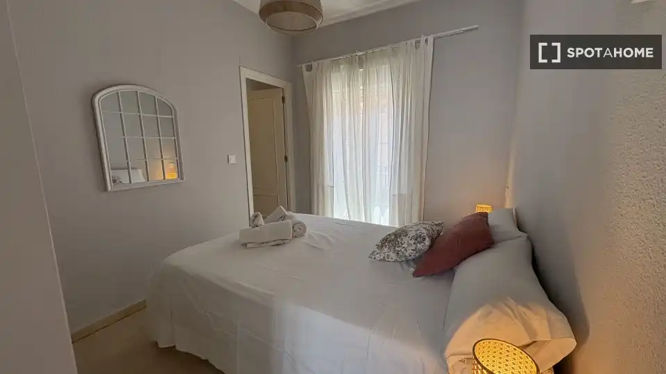 Habitación 58 m², Sevilla