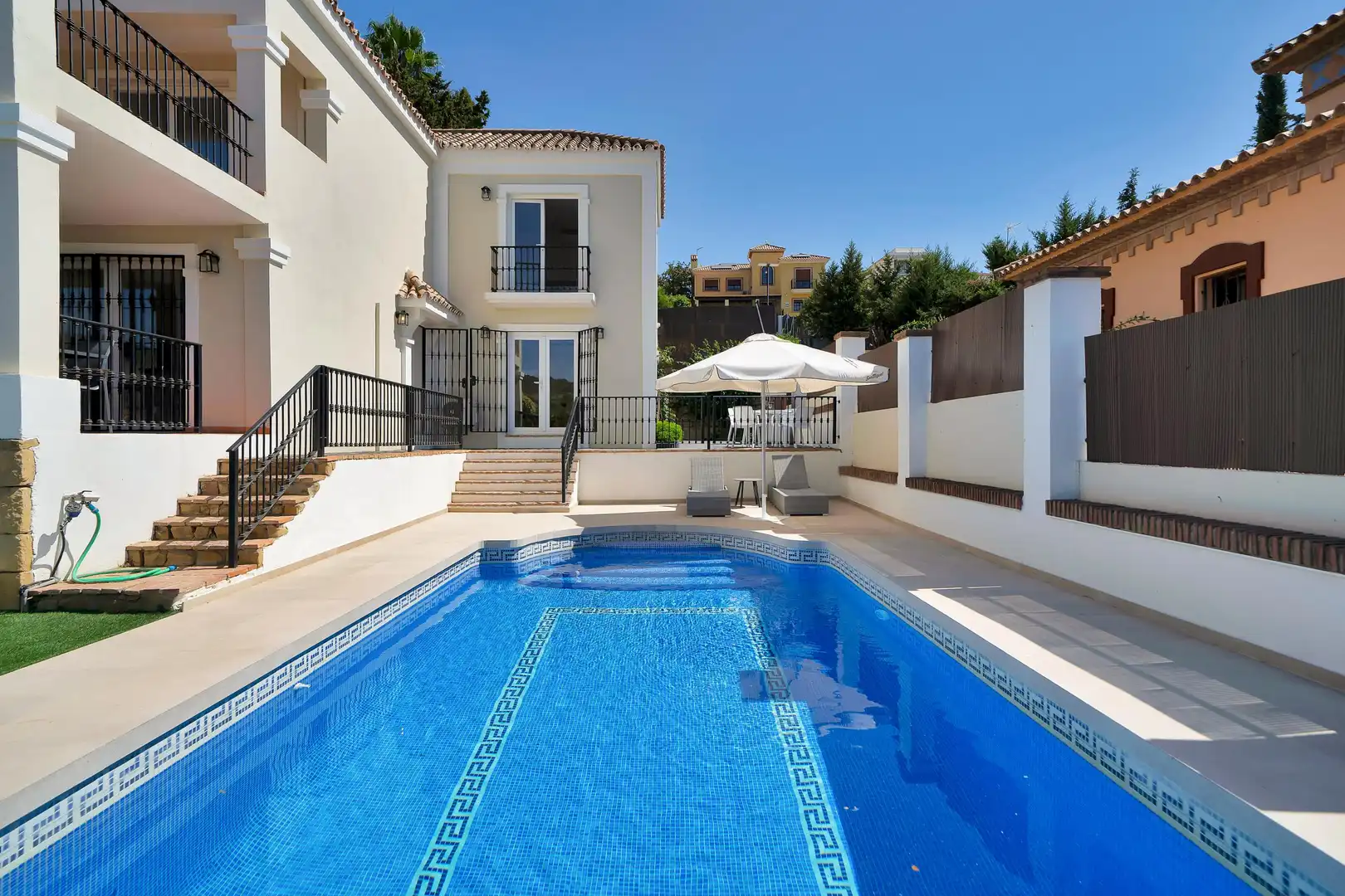 Casa de 170 m² en Estepona