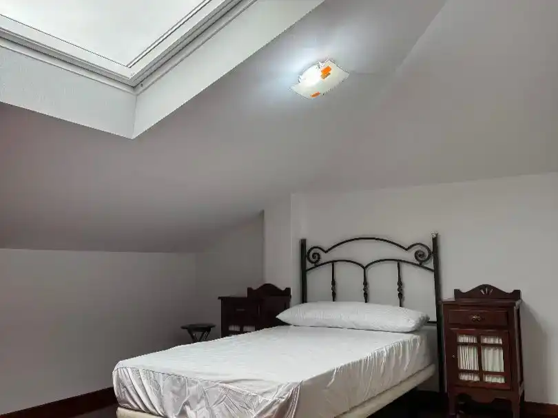 Piso de 90 m² en Santiago de Compostela