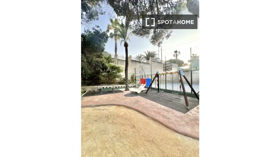 Habitación 81 m², el Campello