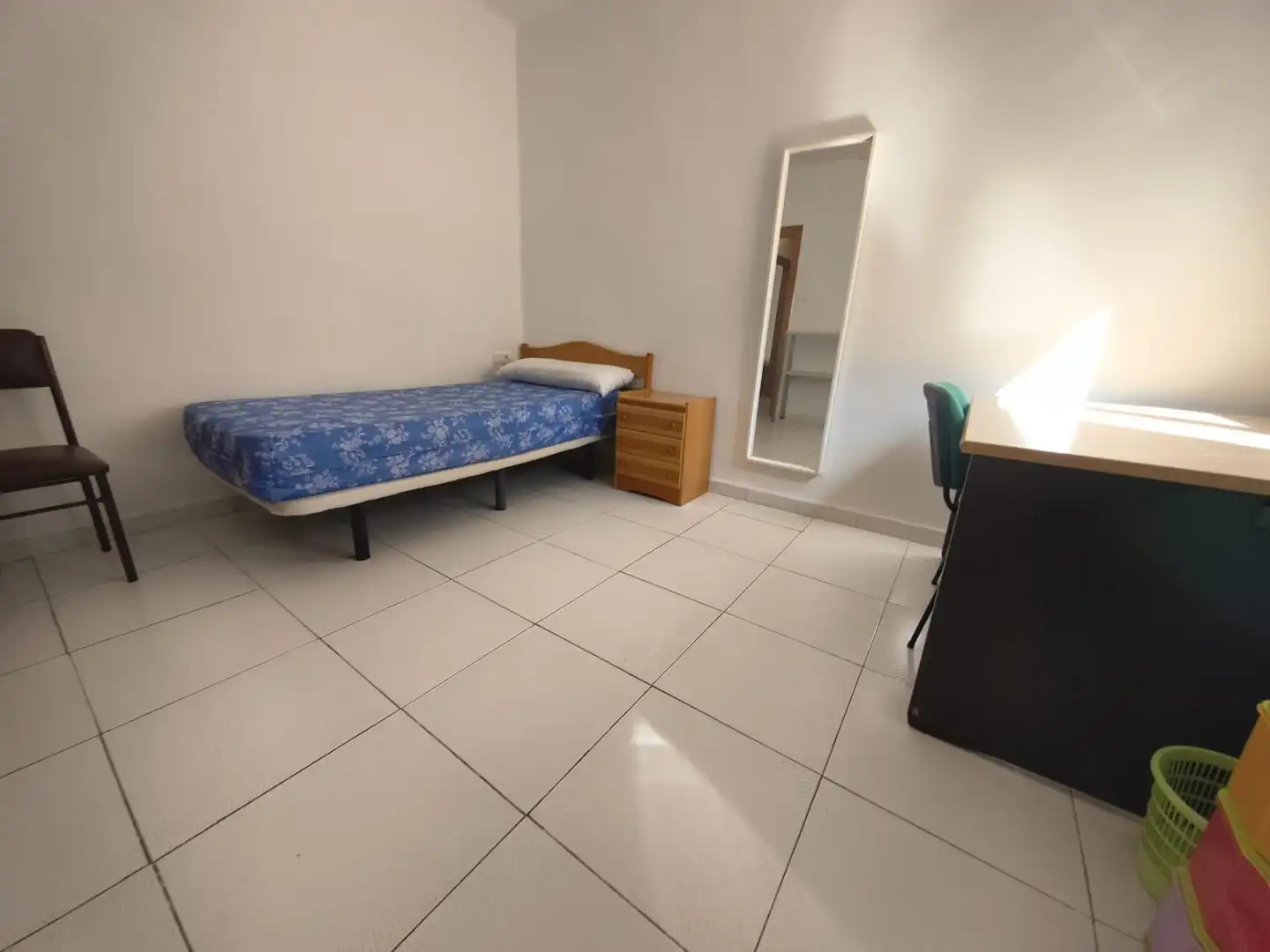 Piso de 90 m² en Granada