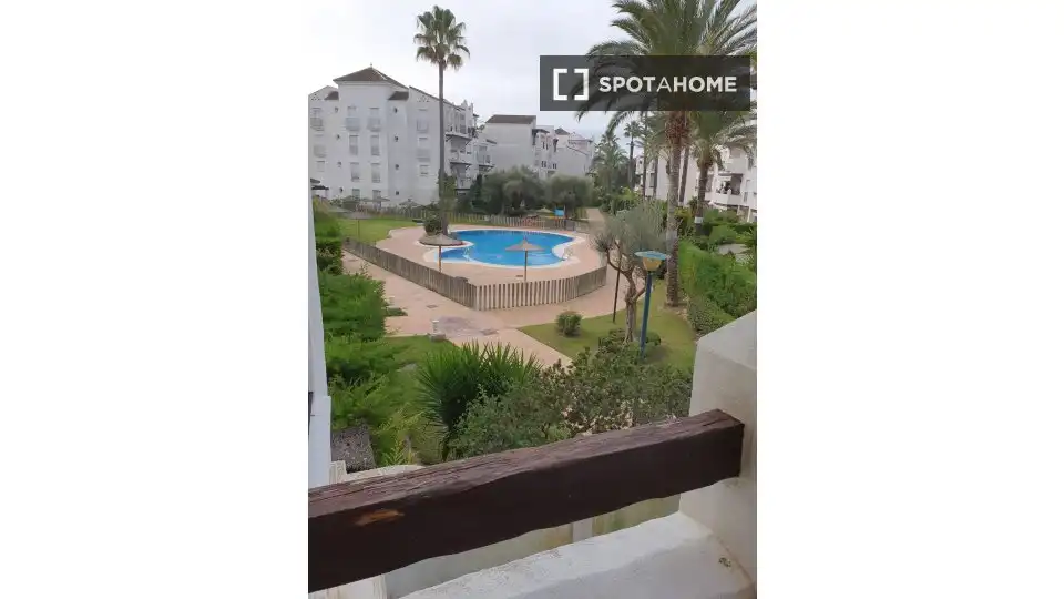 Habitación 104 m², Rota