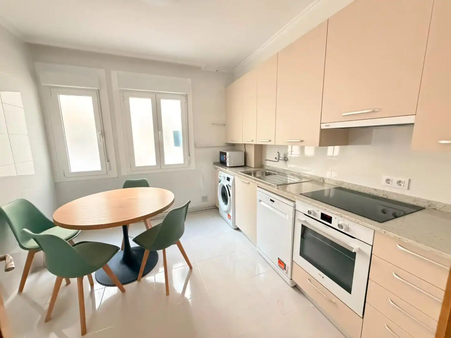 Habitación 182 m², Logroño