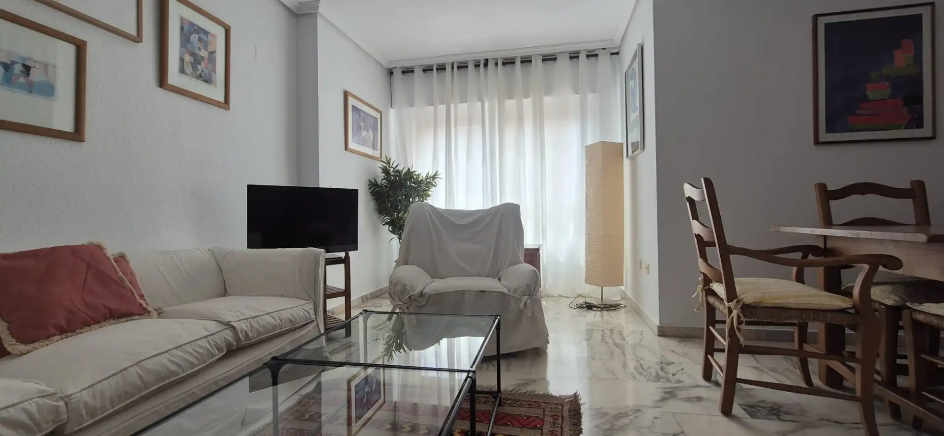Piso de 80 m² en Sevilla