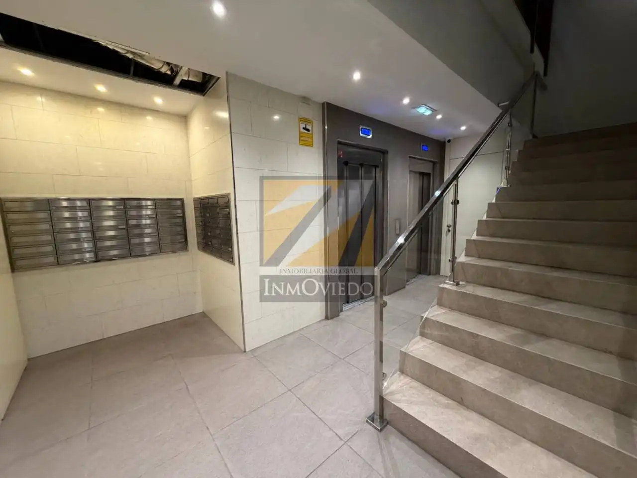Piso de 50 m² en Oviedo