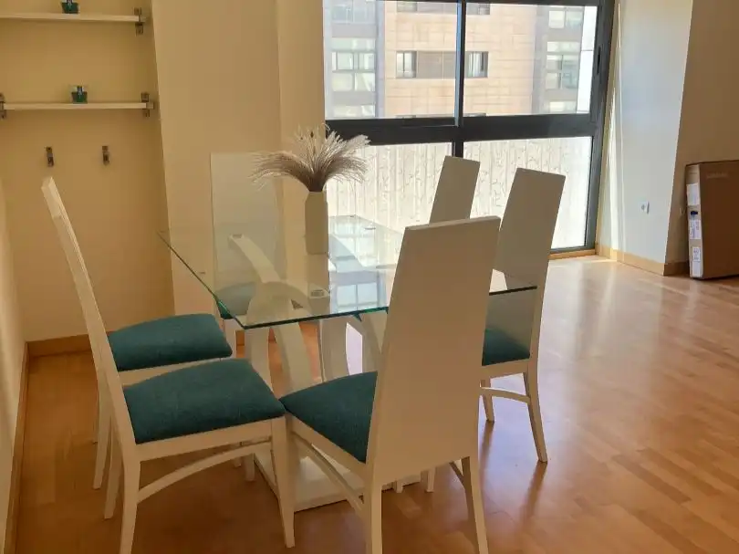 Piso de 90 m² en Almería