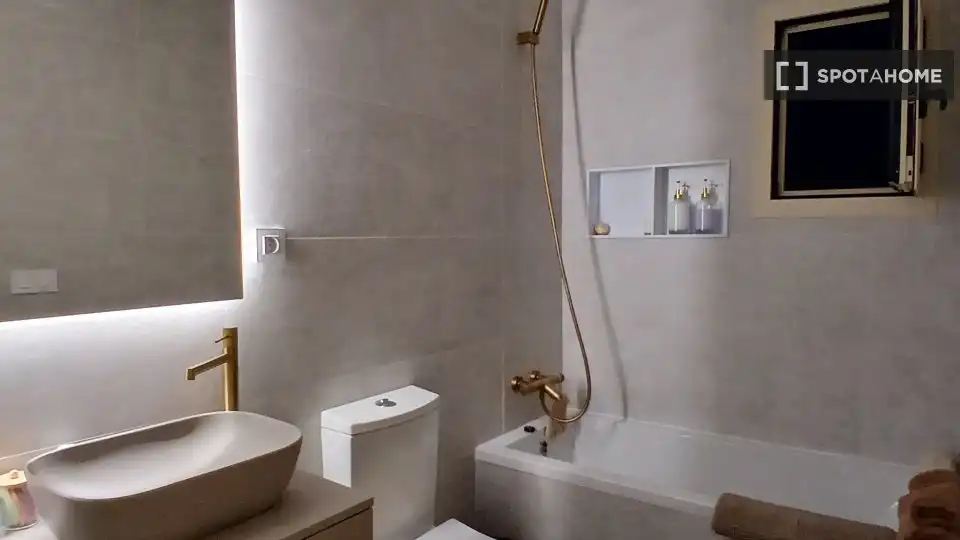 Appartamento 85 m² a Montroi / Montroy