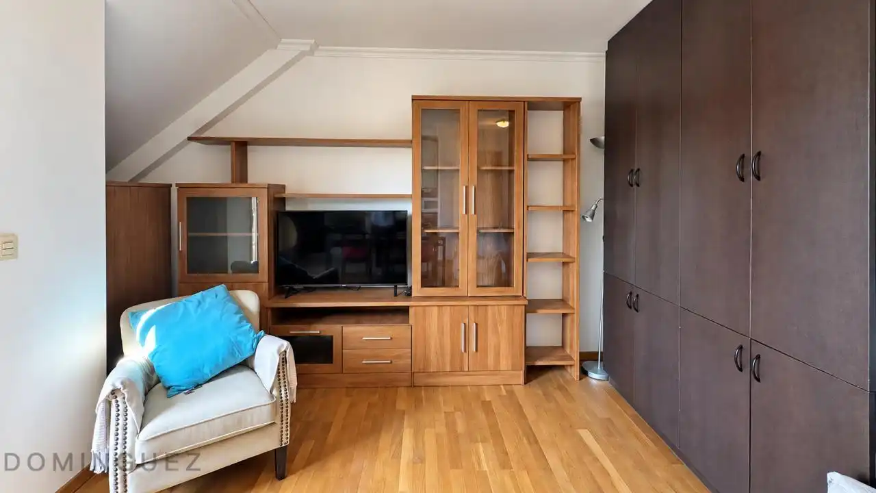 Piso de 80 m² en Vigo
