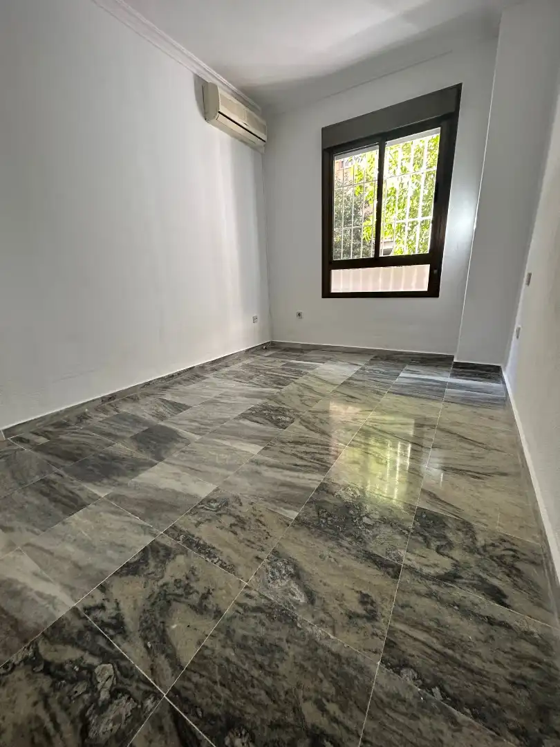 Piso de 93 m² en Sevilla