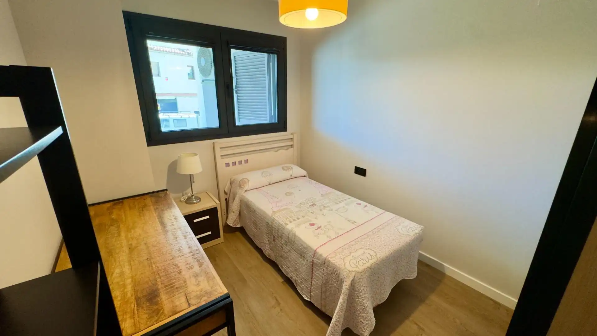 Piso de 99 m² en Granada