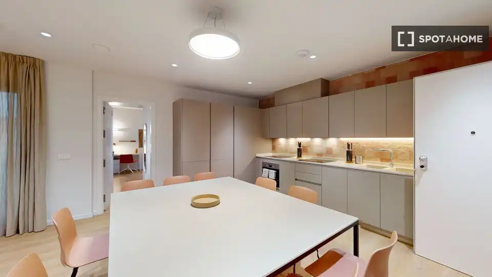 Habitació de lloguer, Madrid