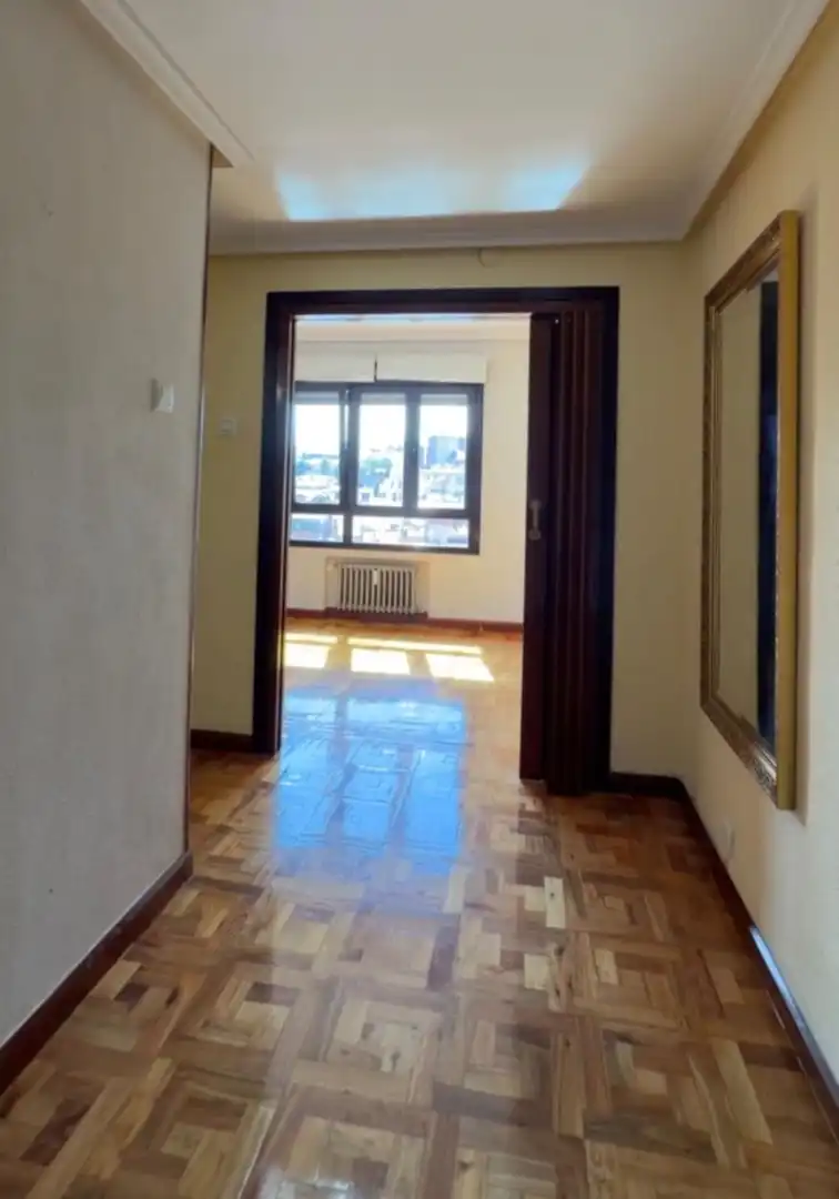Piso de 75 m² en Oviedo