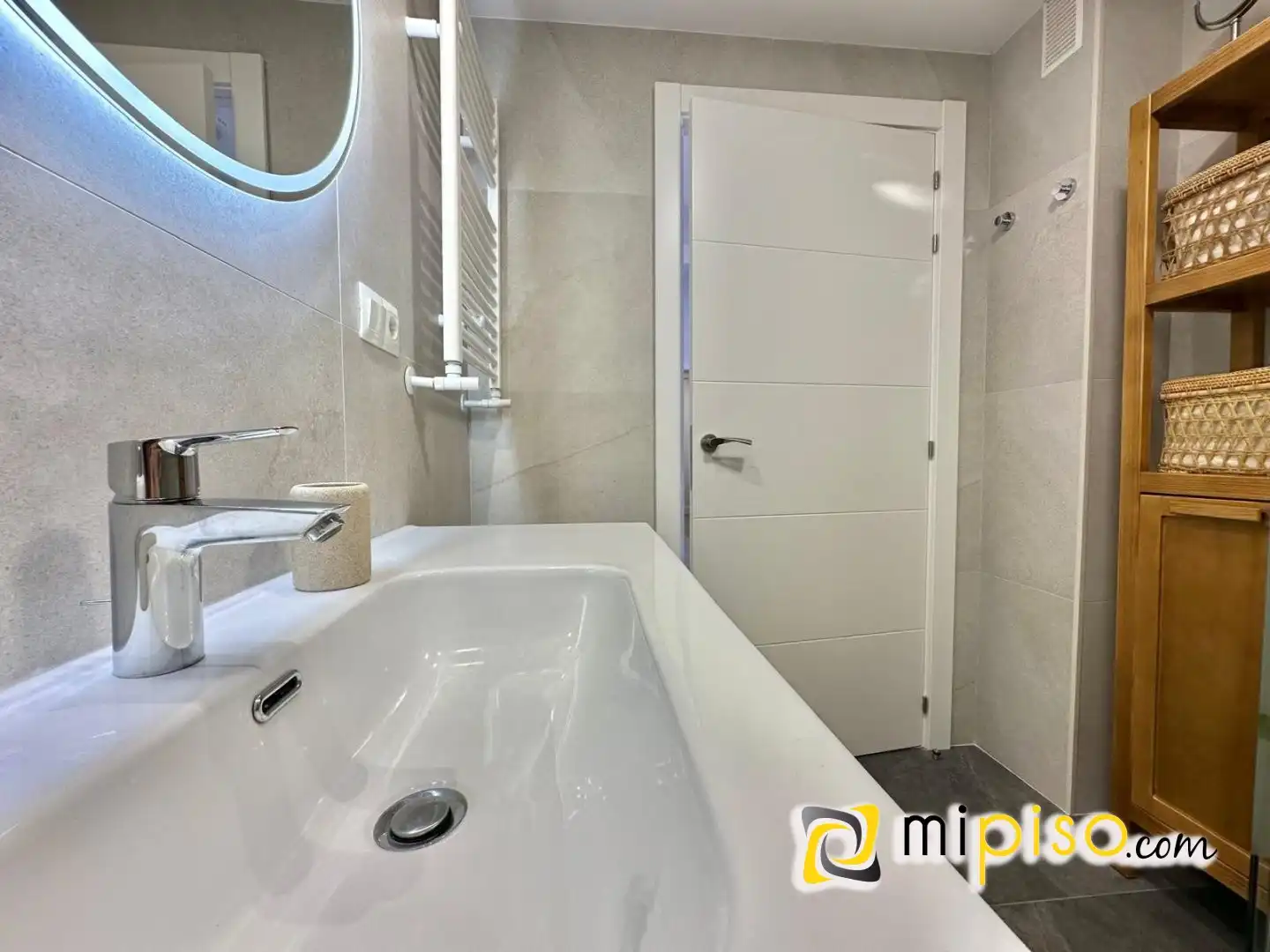 Piso de 84 m² en Laredo