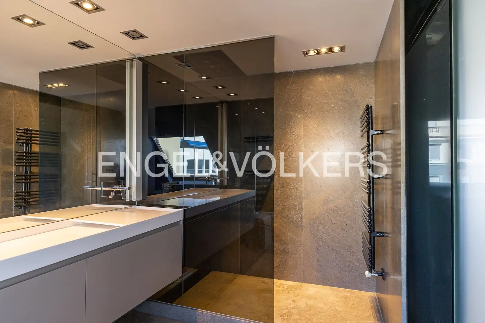 Appartamento 300 m² a Madrid