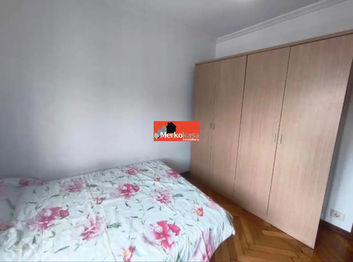 Piso de 92 m² en Lugo