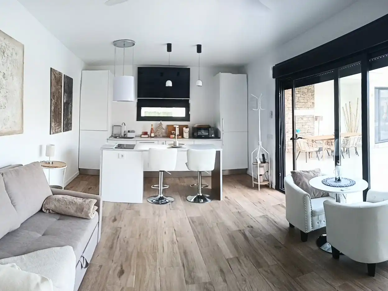 Room for rent, Calasparra