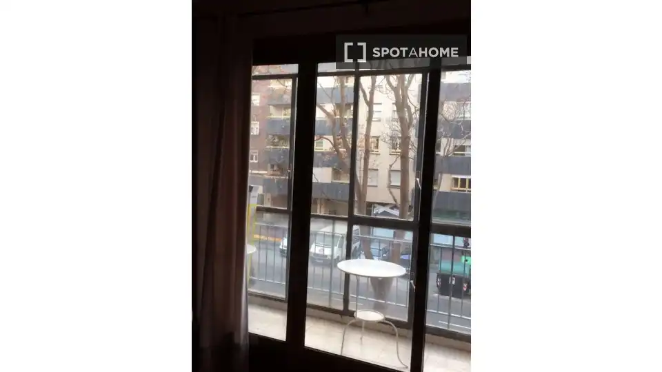 Habitación 75 m², Zaragoza