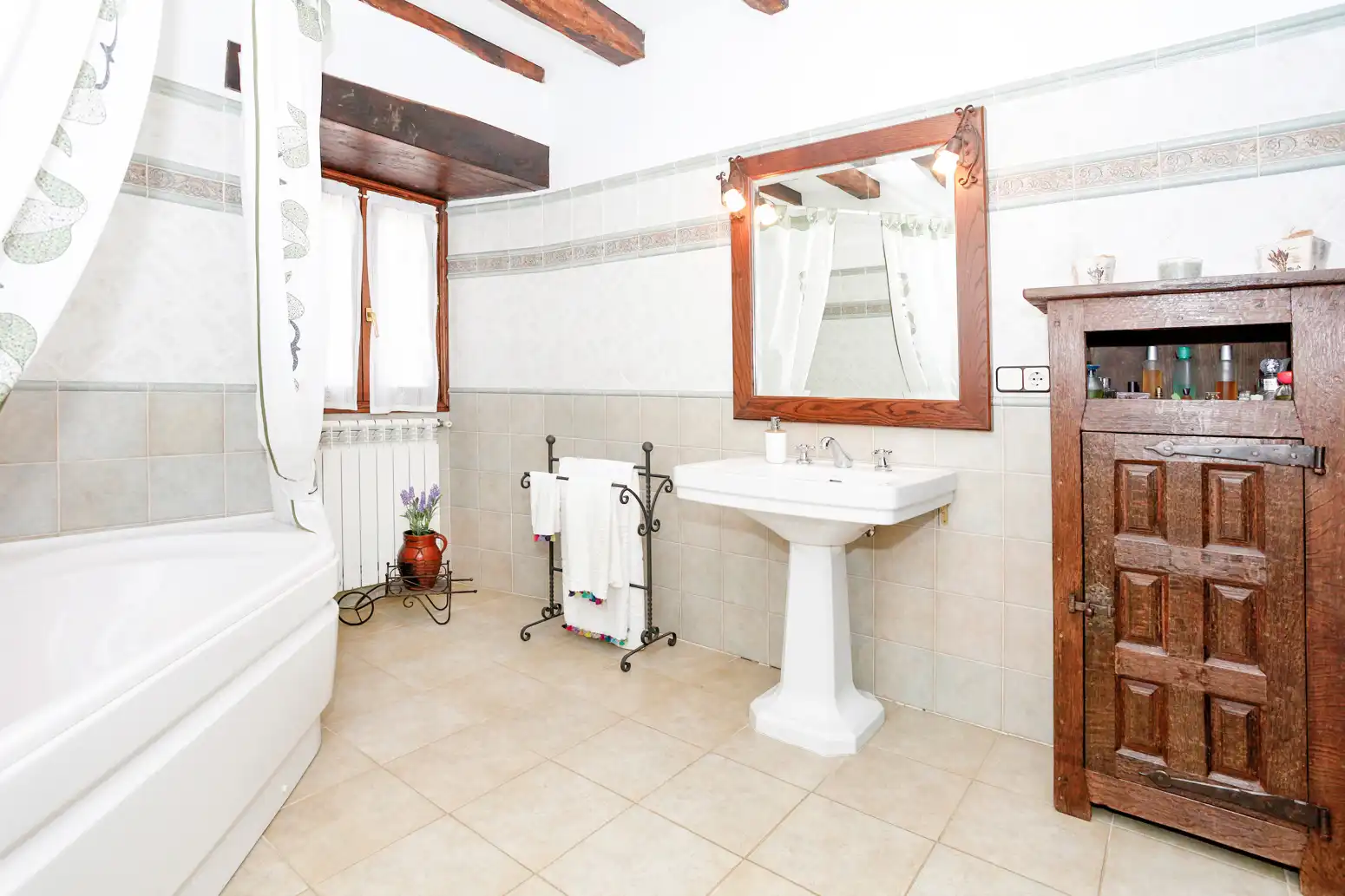 Piso de 285 m² en Basaburua