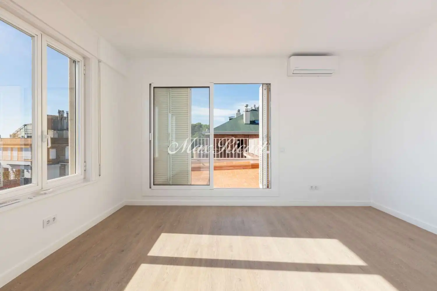 Wohnung 237 m² in Barcelona
