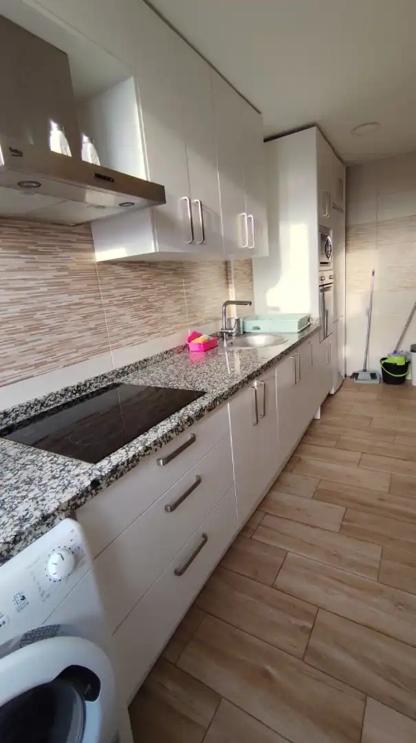 Piso de 80 m² en Granada