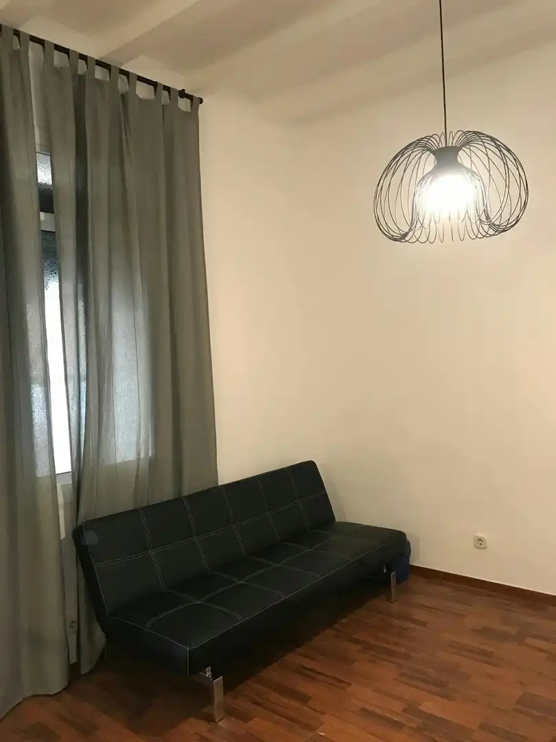 Кімната в оренду, Барселона