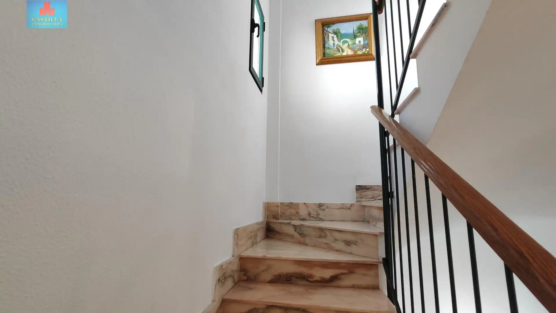 Casa de 200 m² en Ávila