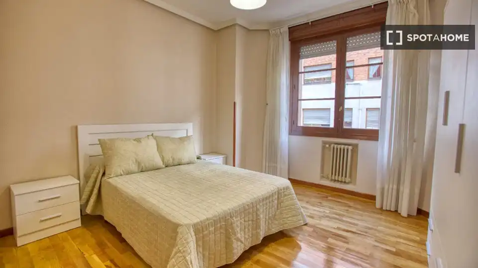 Habitación en alquiler, Oviedo