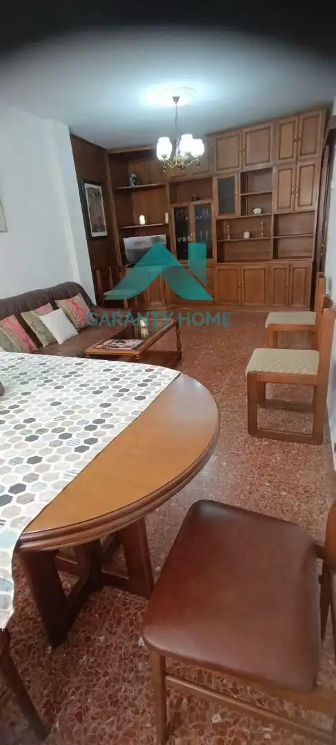 Appartamento 65 m² a Cáceres