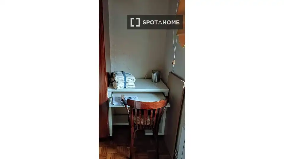 Habitación 86 m², Oviedo