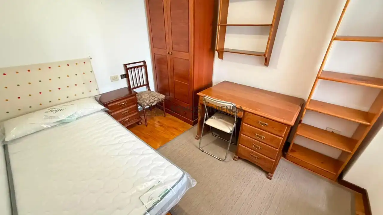 Piso de 106 m² en Ourense