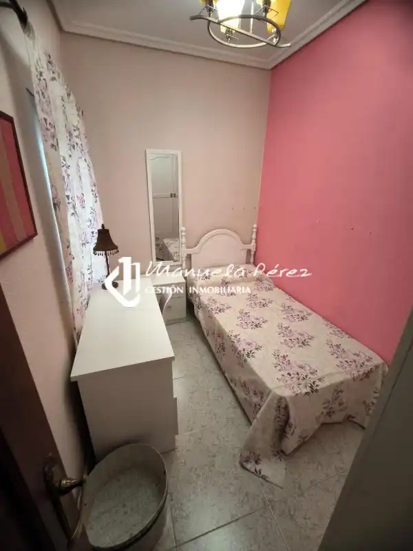 Piso de 90 m² en Cáceres