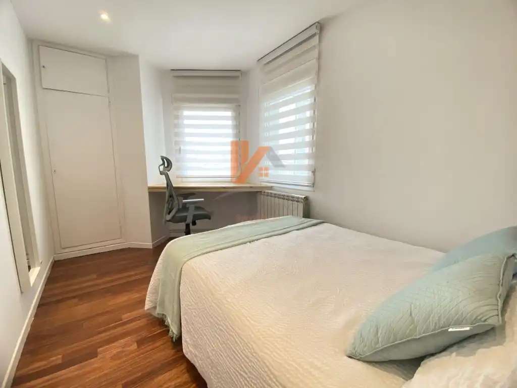 Piso de 117 m² en Santiago de Compostela