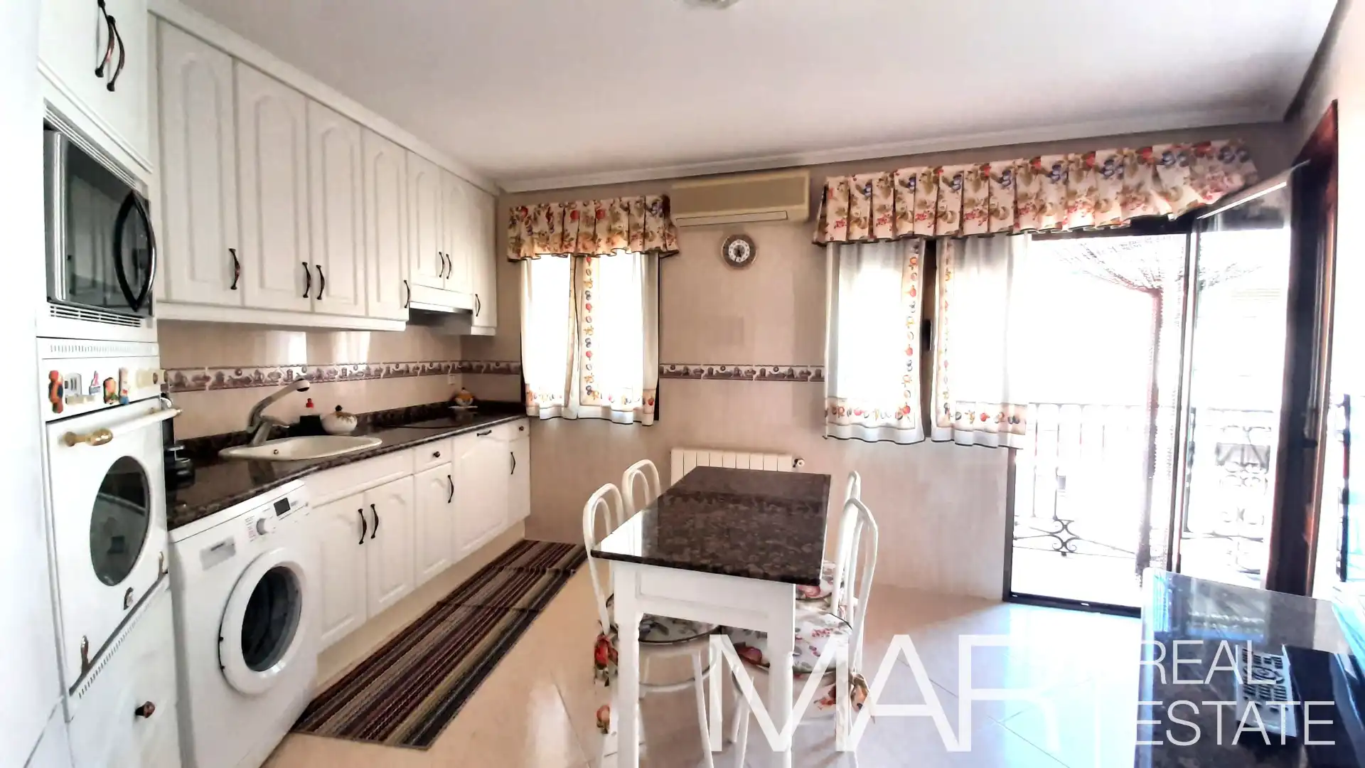 Wohnung 100 m² in Candeleda