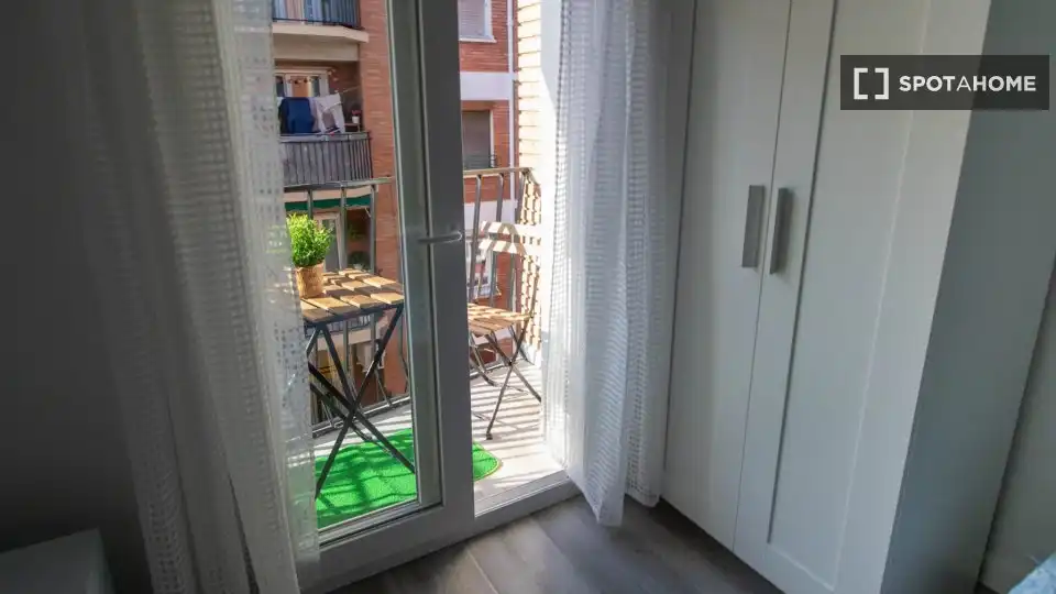 Habitación 98 m², Zaragoza