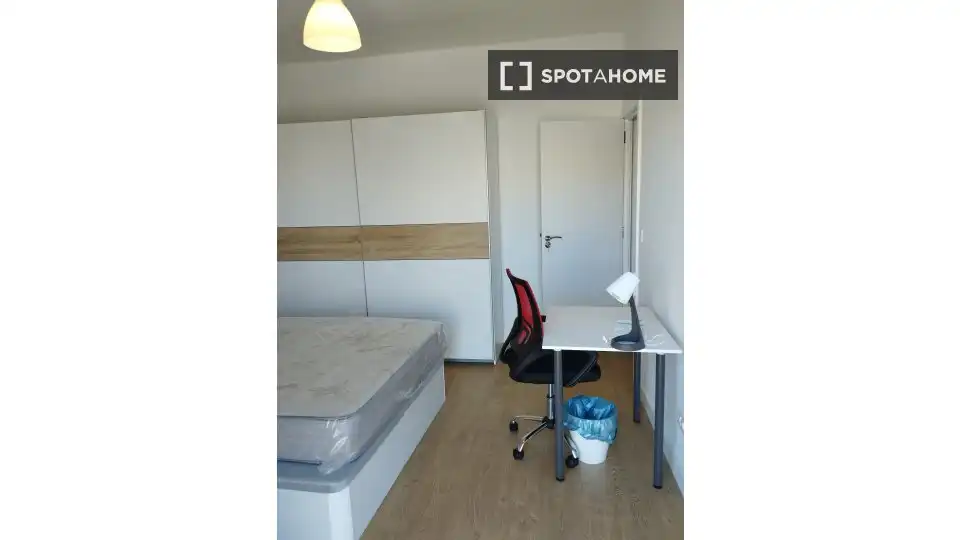 Habitación 29 m², Zaragoza