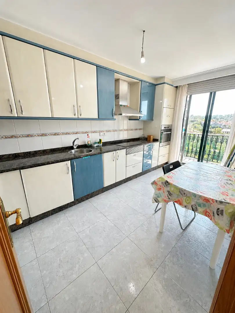 Piso de 120 m² en Ourense