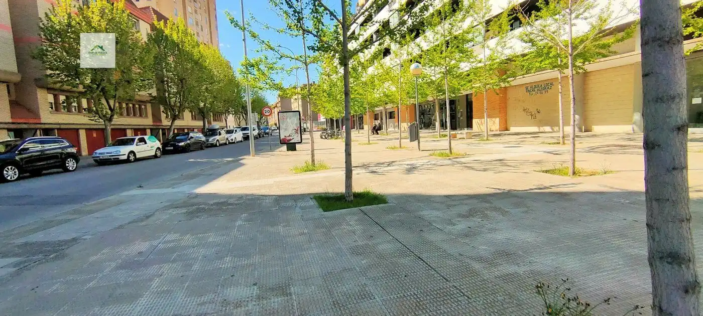 Appartamento 102 m² a Huesca/Uesca