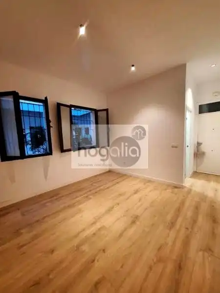 Piso de 54 m² en Sevilla
